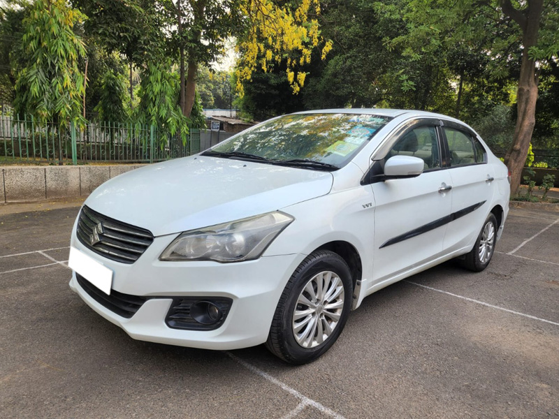 Maruti Suzuki - Ciaz - ZXi AMT - Motofoto