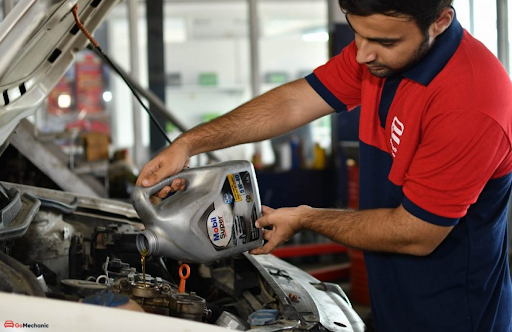 How to Choose the Right Engine Oil for your Car?