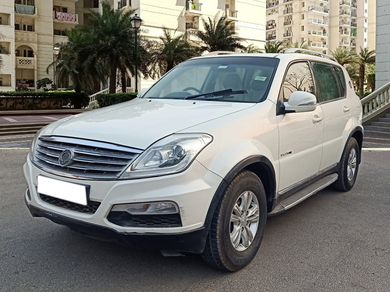 Mahindra Rexton RX6 MT DIESEL